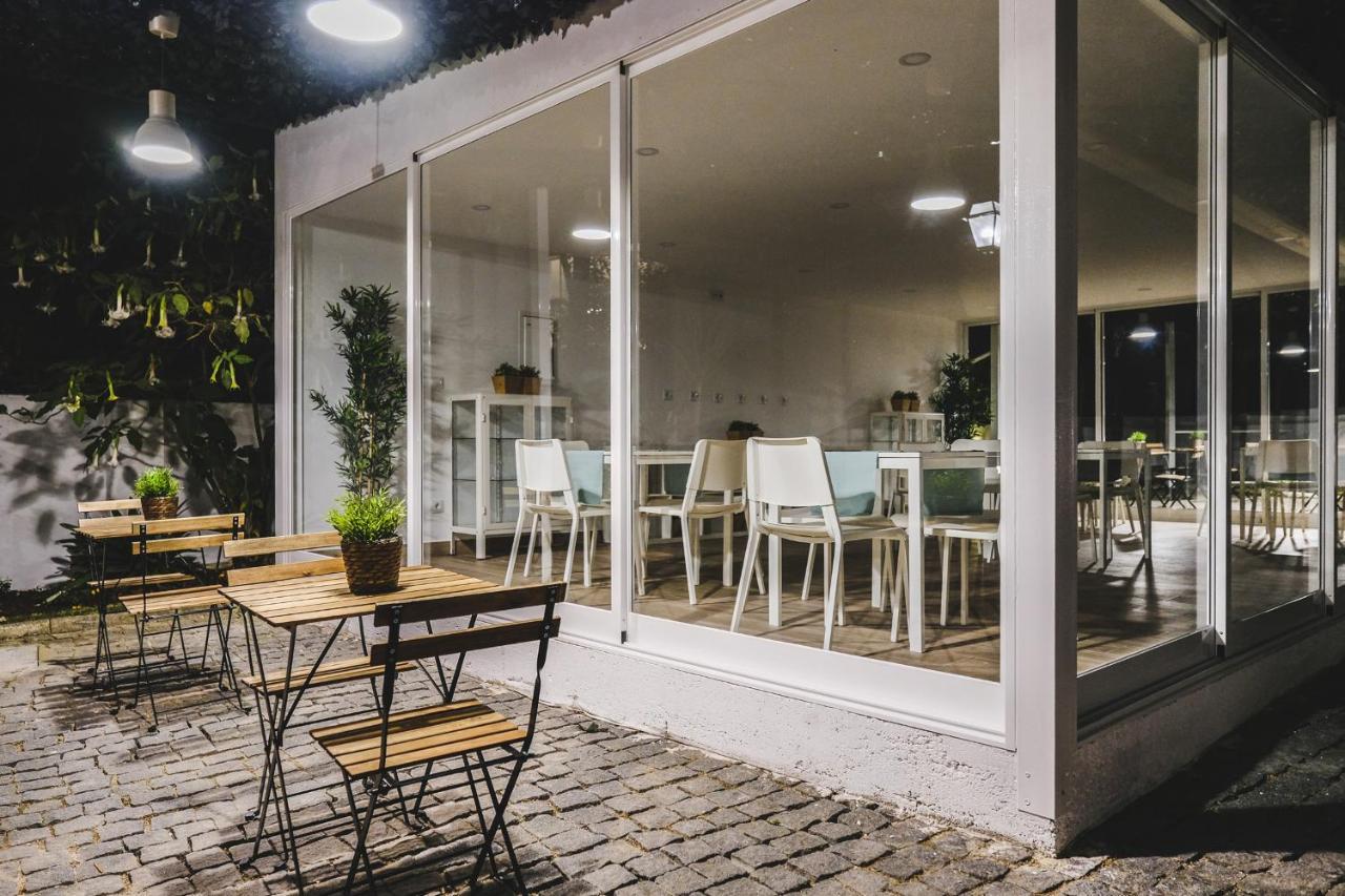 4U Lisbon VI Guesthouse Airport Bagian luar foto