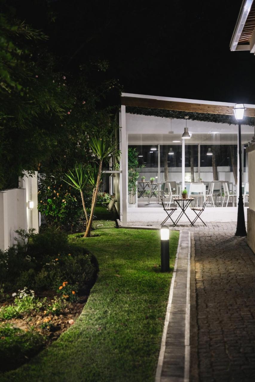 4U Lisbon VI Guesthouse Airport Bagian luar foto