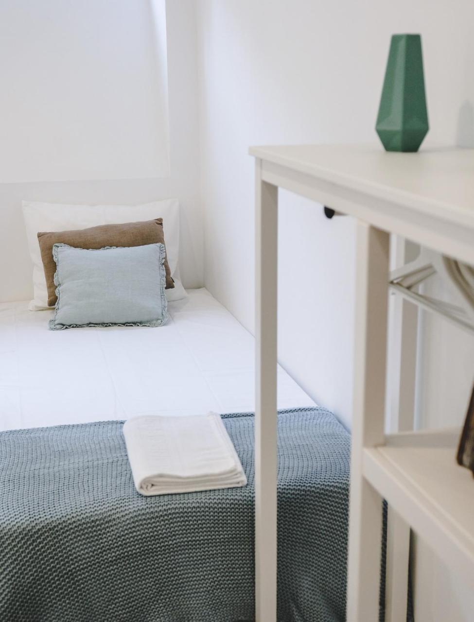 4U Lisbon VI Guesthouse Airport Bagian luar foto